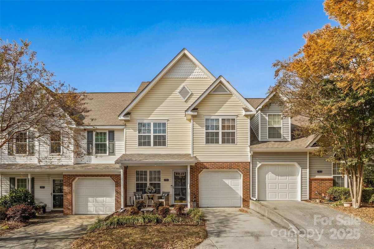791 Rock Lake Glen Drive