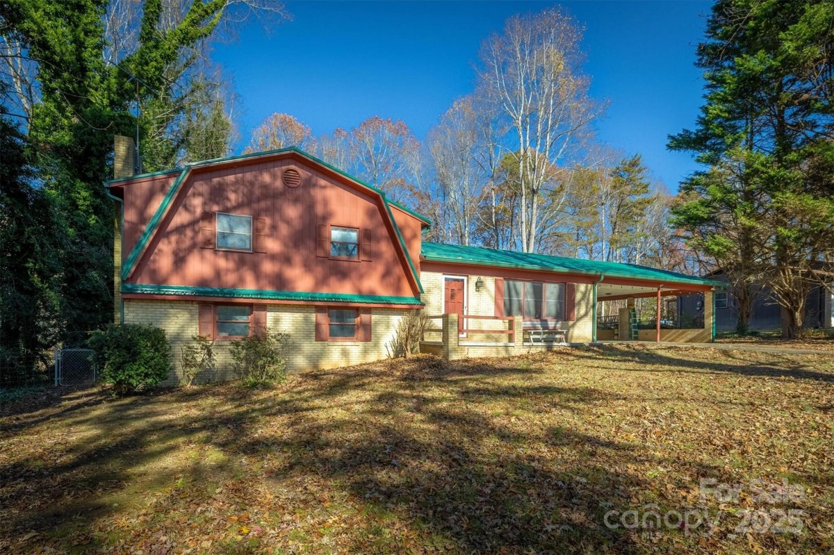 2949 Woodwind Drive