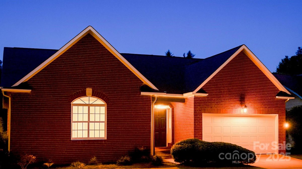1304 Overhill Road