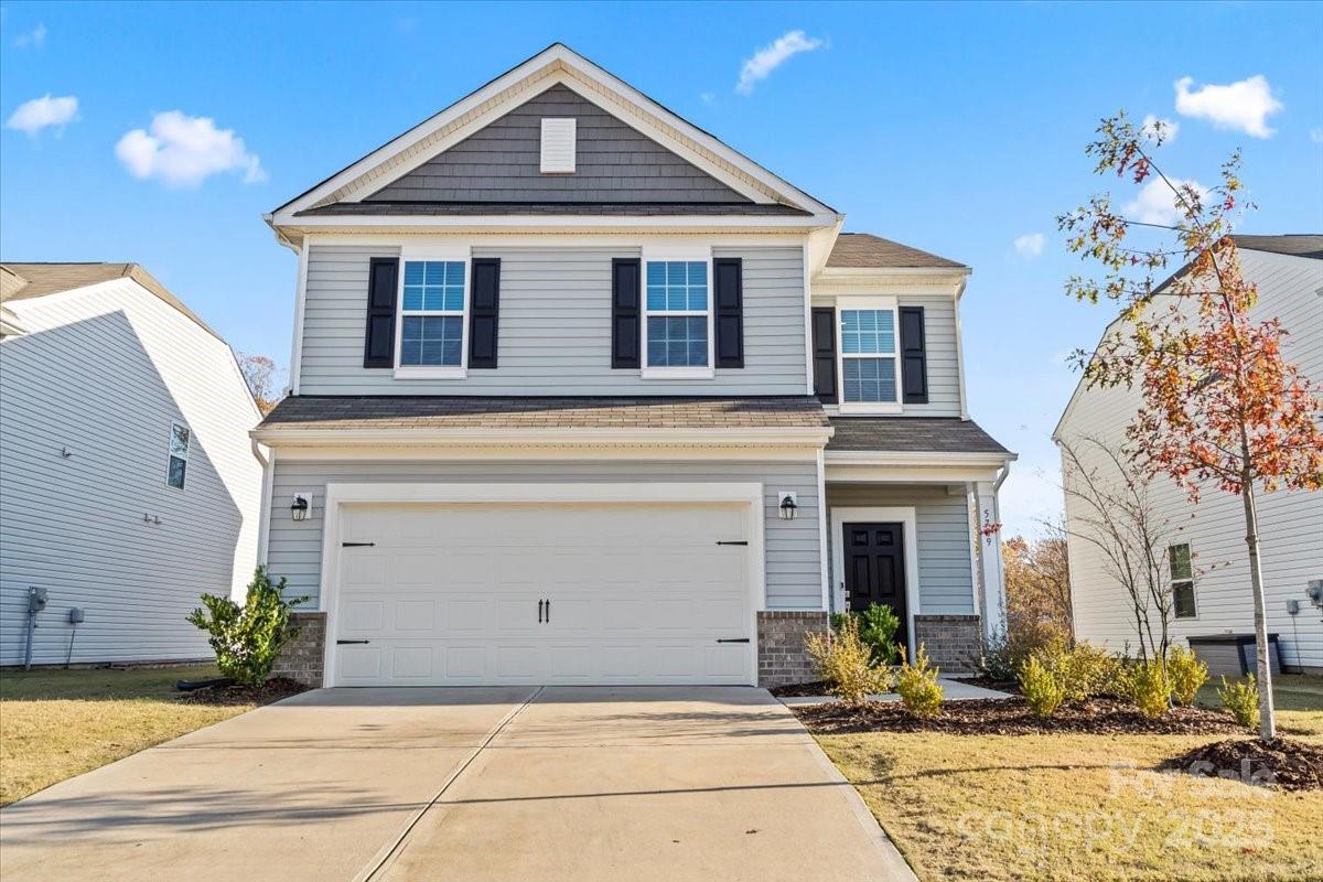5789 Oak Branch Circle