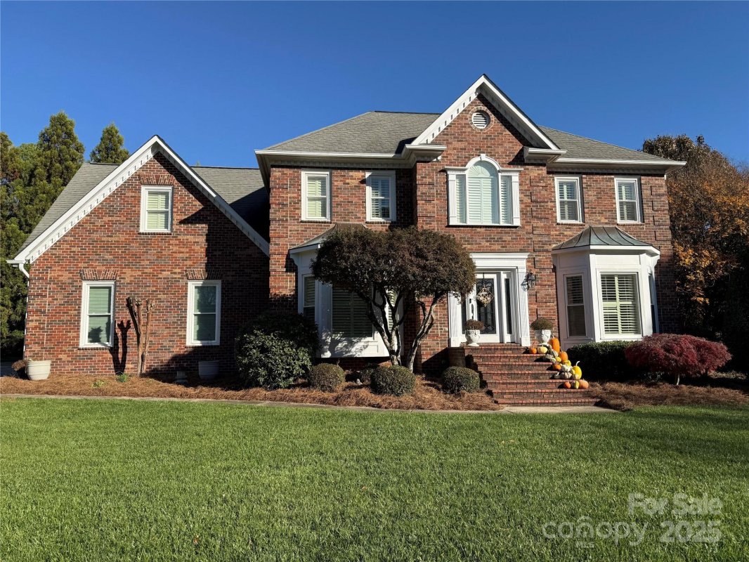 1255 Giverny Court