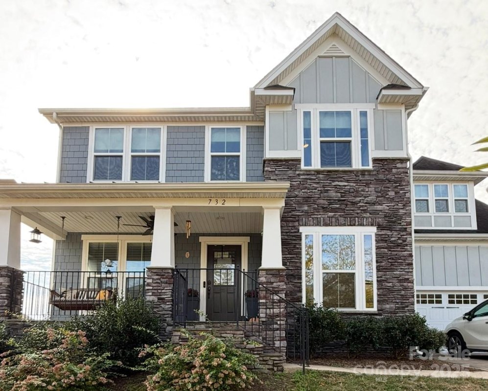 732 Dellwood Drive 122