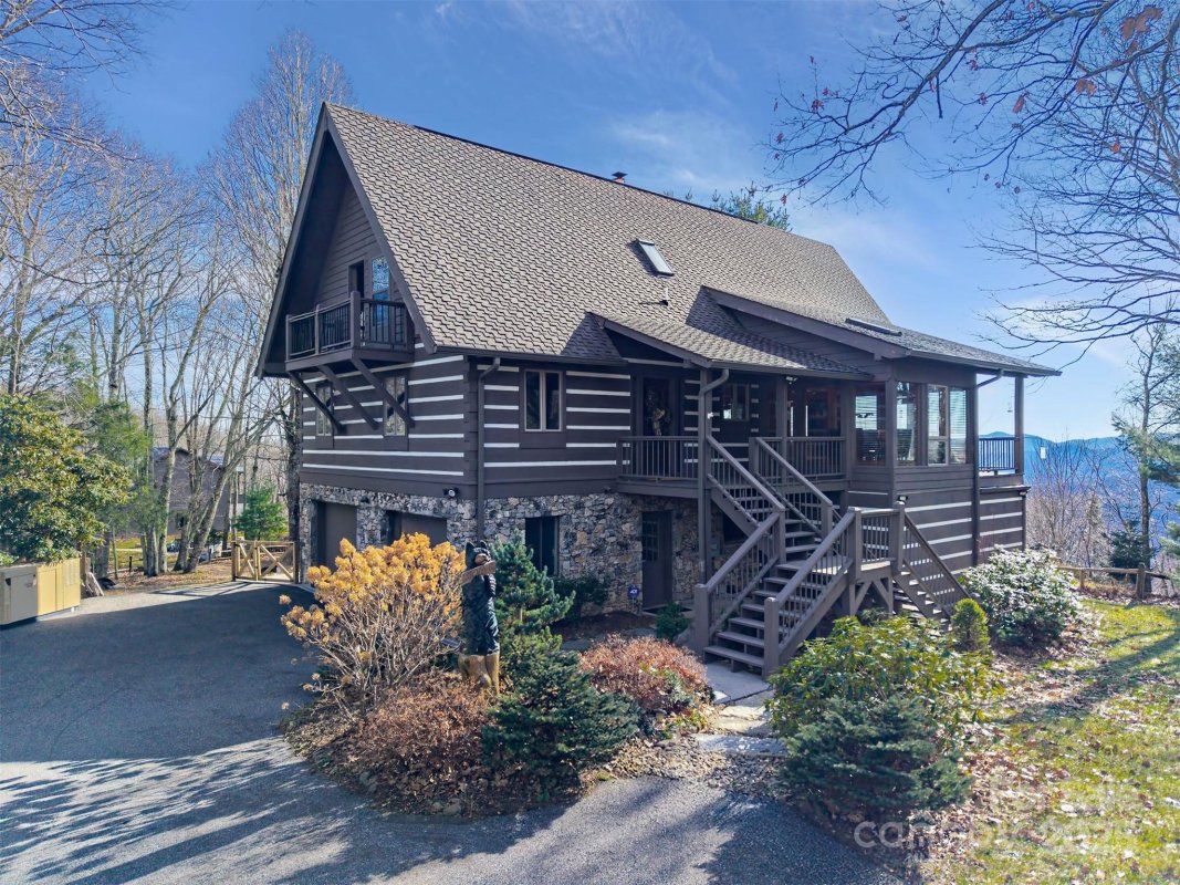 135 Grouse Point Road