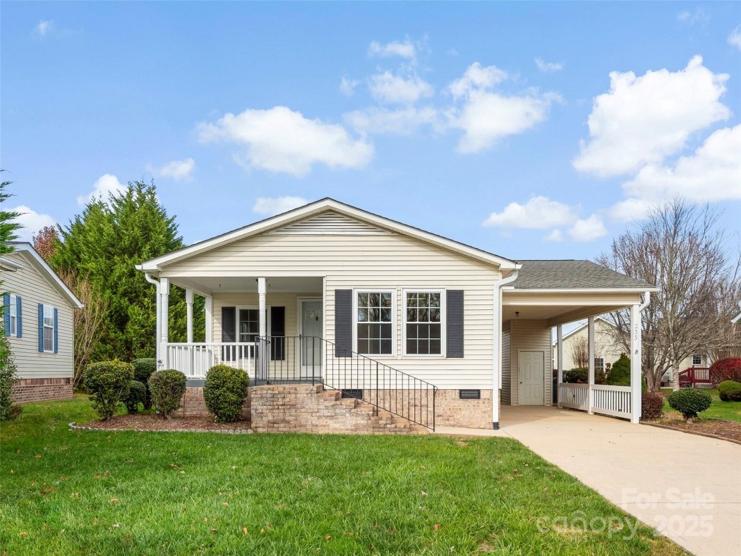 233 White Ash Circle