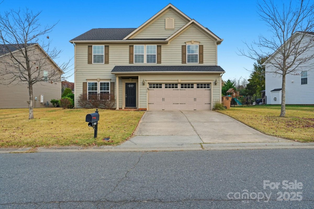 1003 Cabra Court