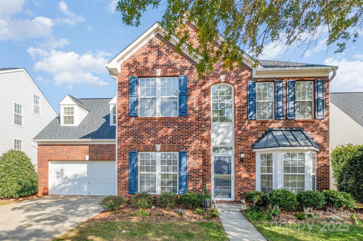 6836 Olmsford Drive