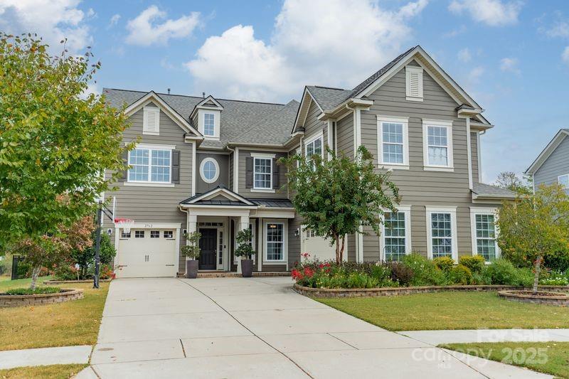 2762 Red Maple Lane