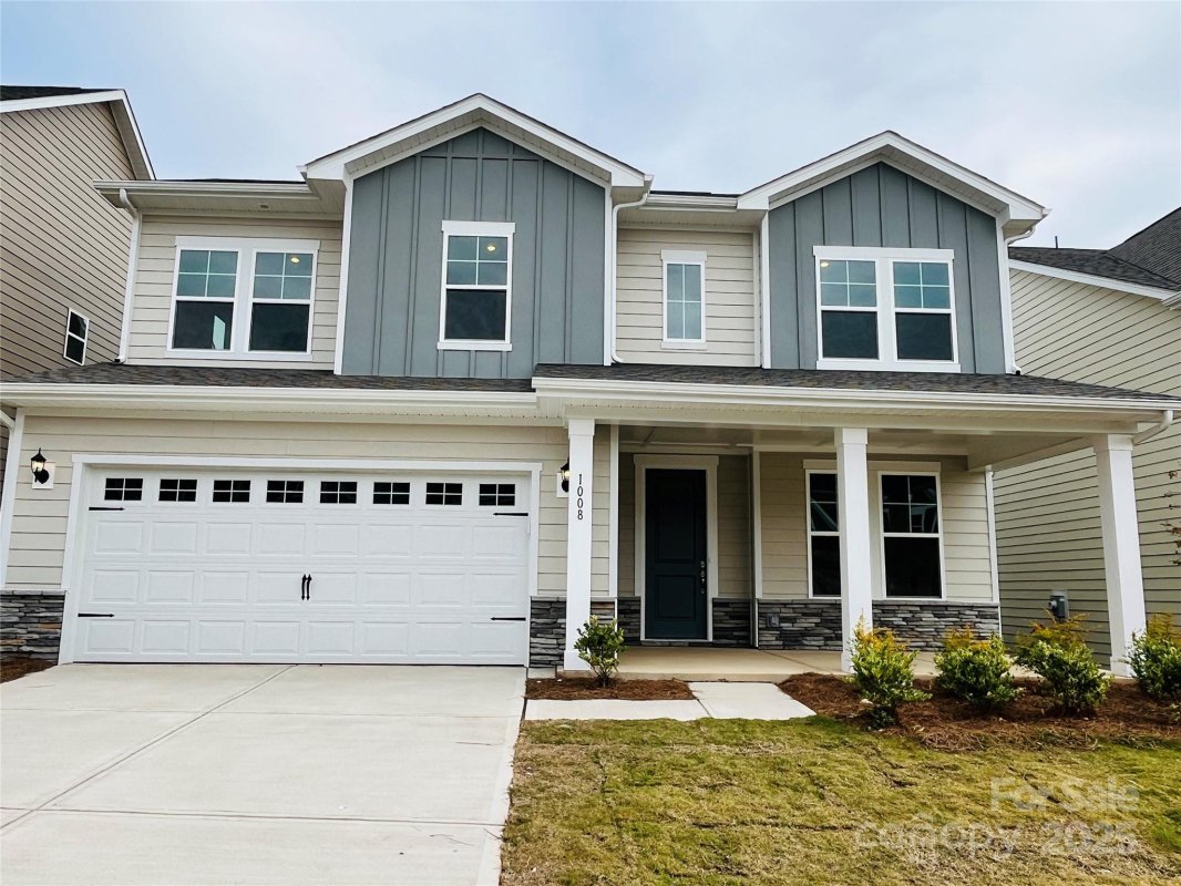 1008 Rocking Horse Road