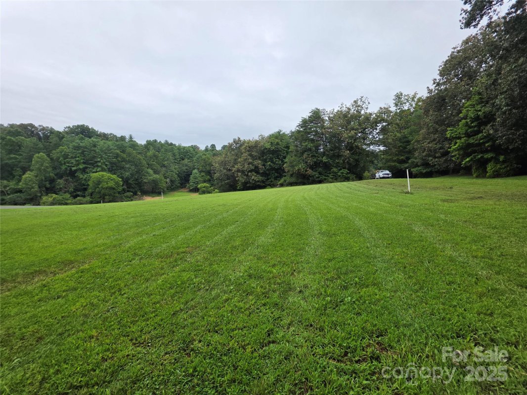 388 Settlers Trail 32