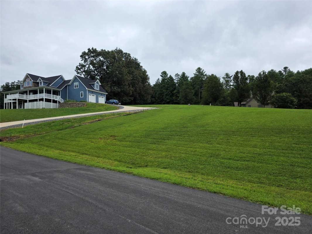 1020 Settlers Trail 30