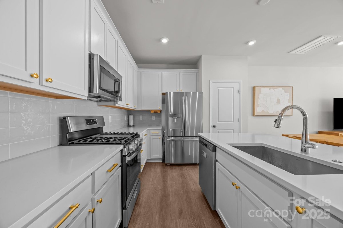 915 Kinsey Alley