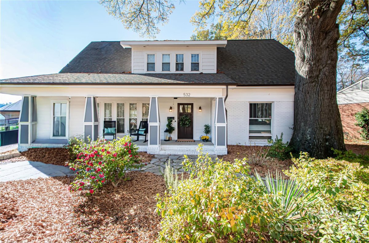 532 Inwood Drive