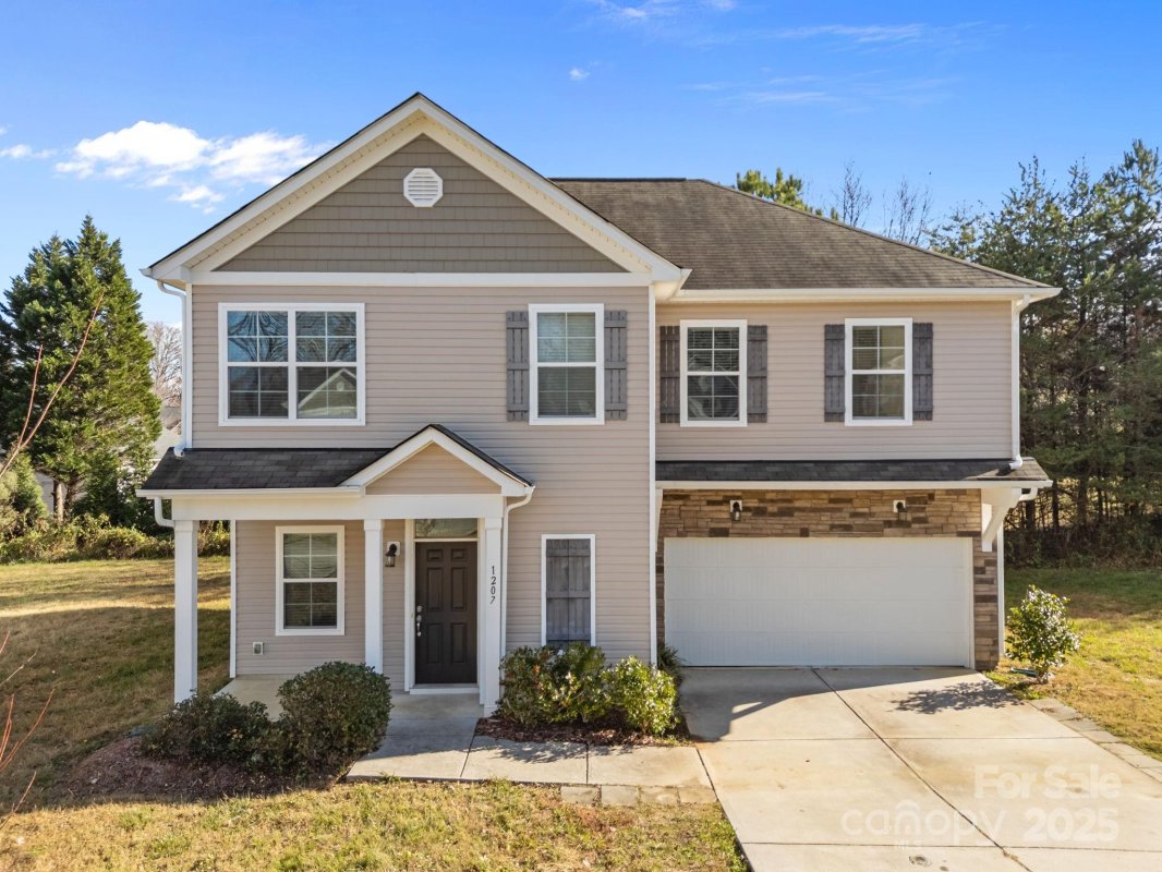 1207 Oak Haven Drive