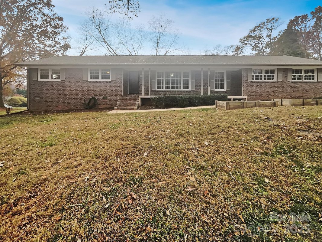 3378 Tanglewood Drive
