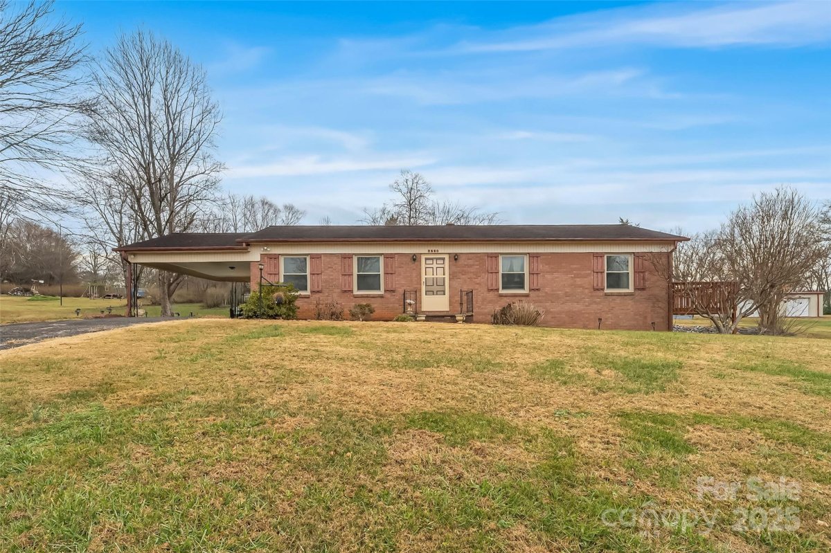 2580 Sweetbriar Circle