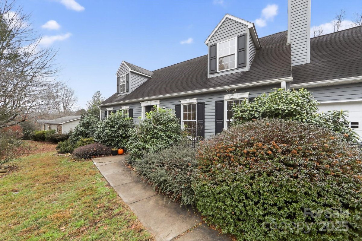 67 Beechwood Drive