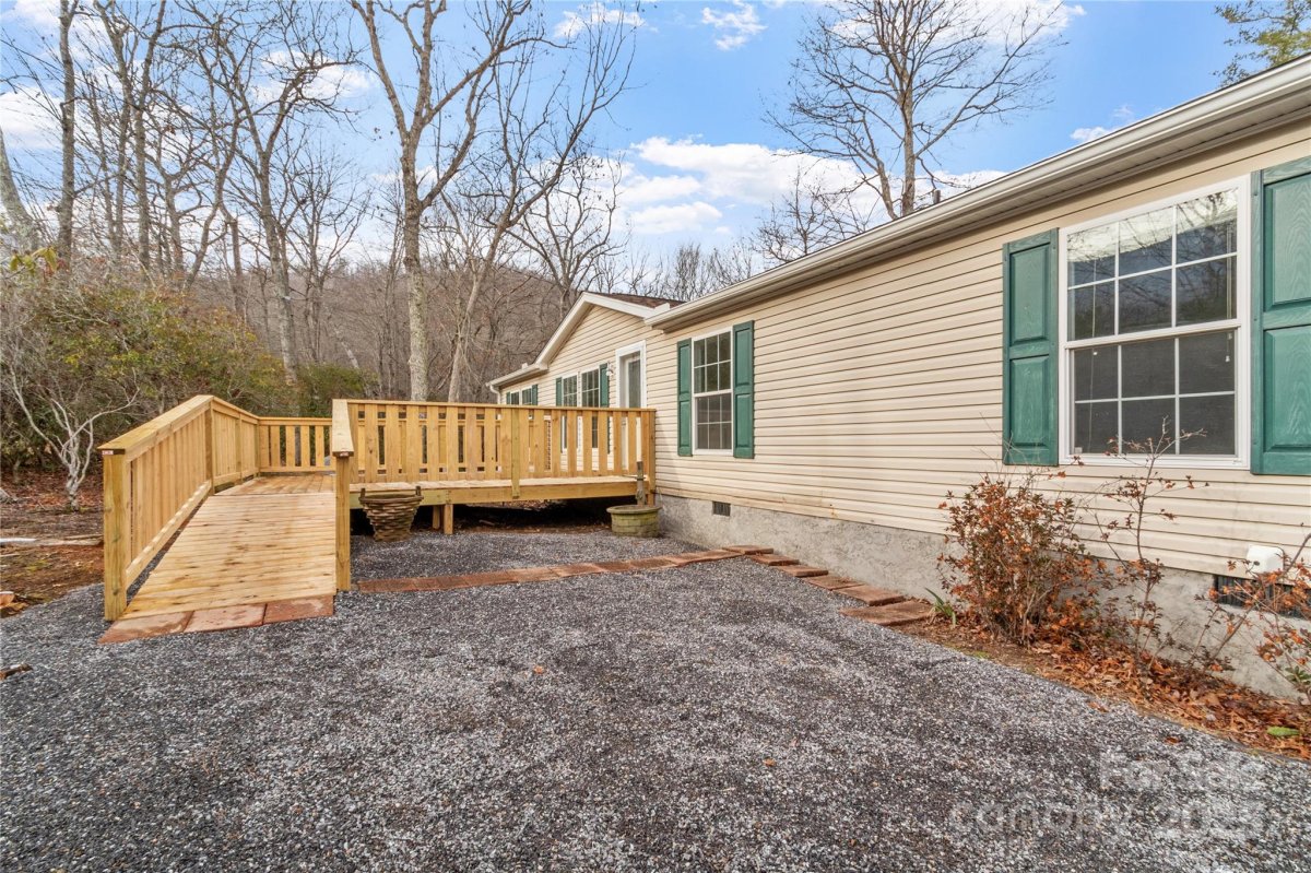 238 Cherry Hollow
