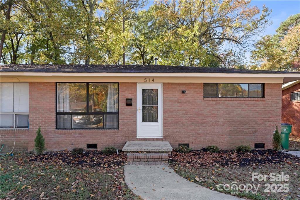 514 Camrose Drive
