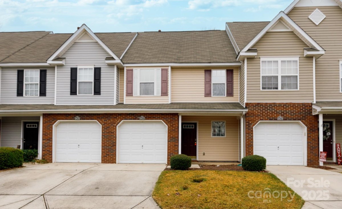 1423 Autumn Creek Court