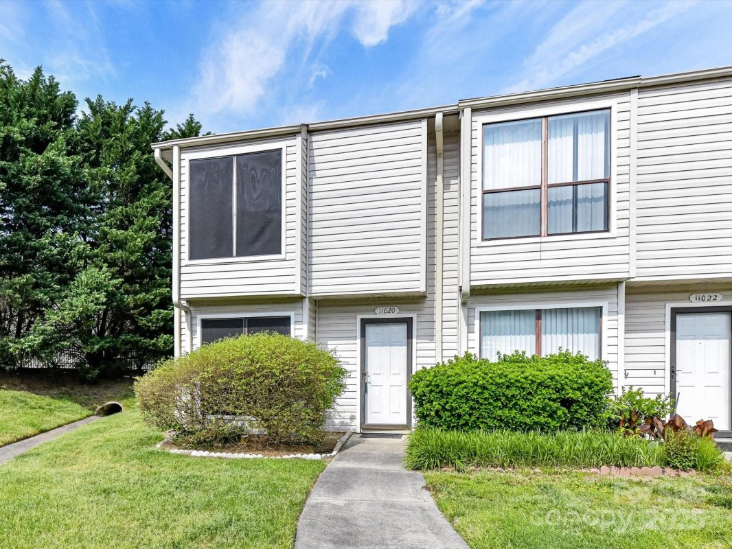 11020 Carmel Crossing Road