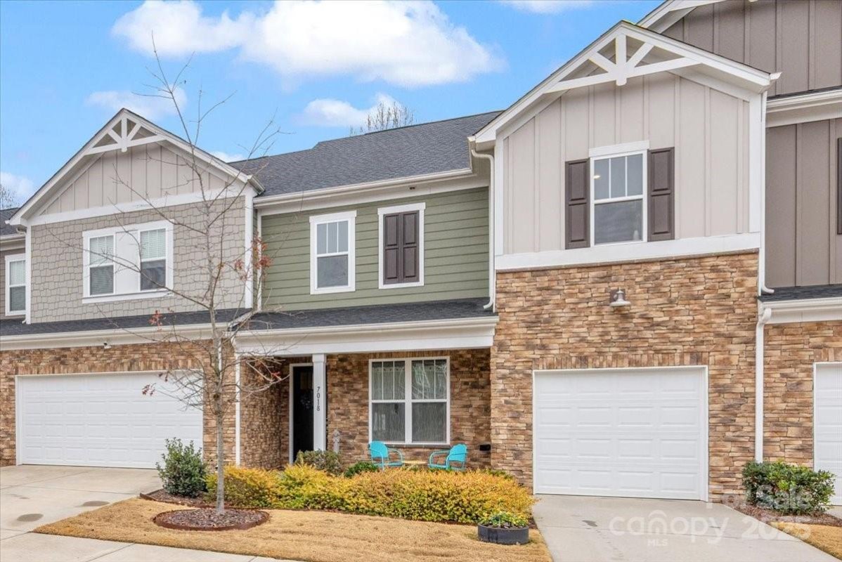 7018 Heron Rookery Way
