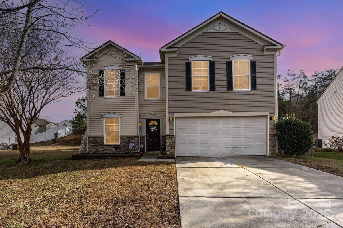 416 Inverness Lane