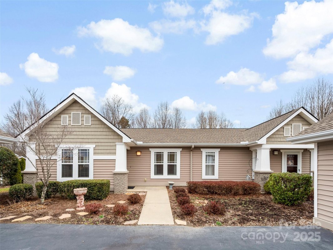 3901 Wood Duck Way