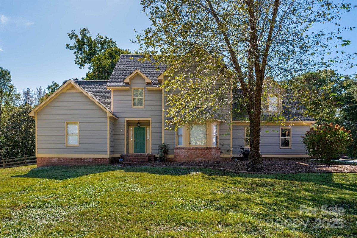 8211 Prince Valiant Drive