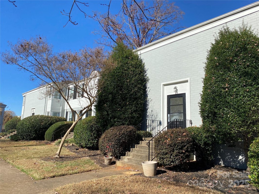 524 Wakefield Drive
