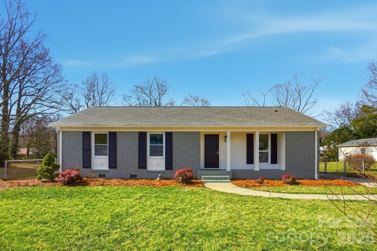 311 Red Roan Place