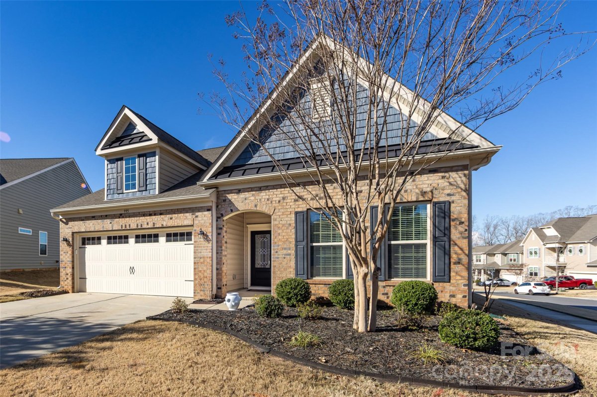 995 Shorthill Lane