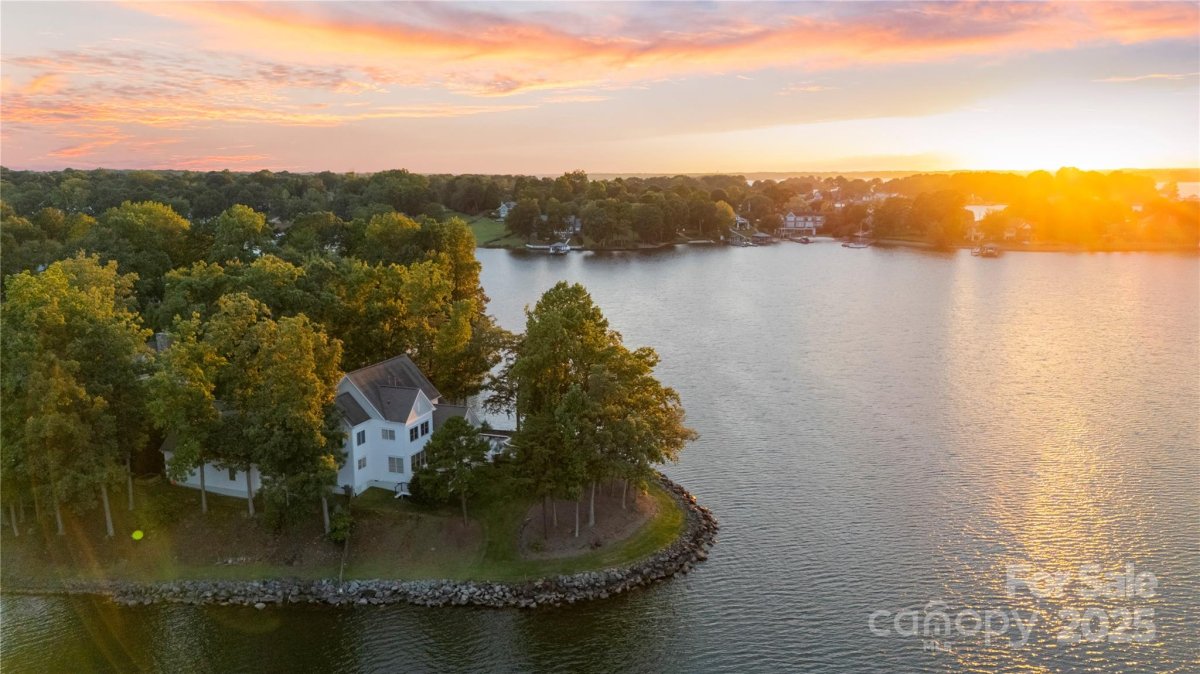 20721 Pointe Regatta Drive