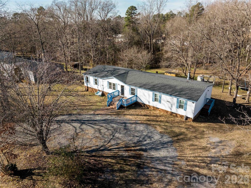675 Hares Way Way