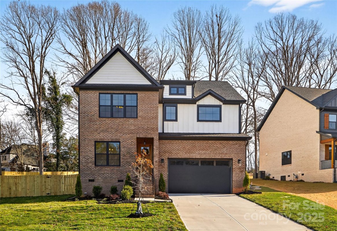 16315 Riverpointe Drive