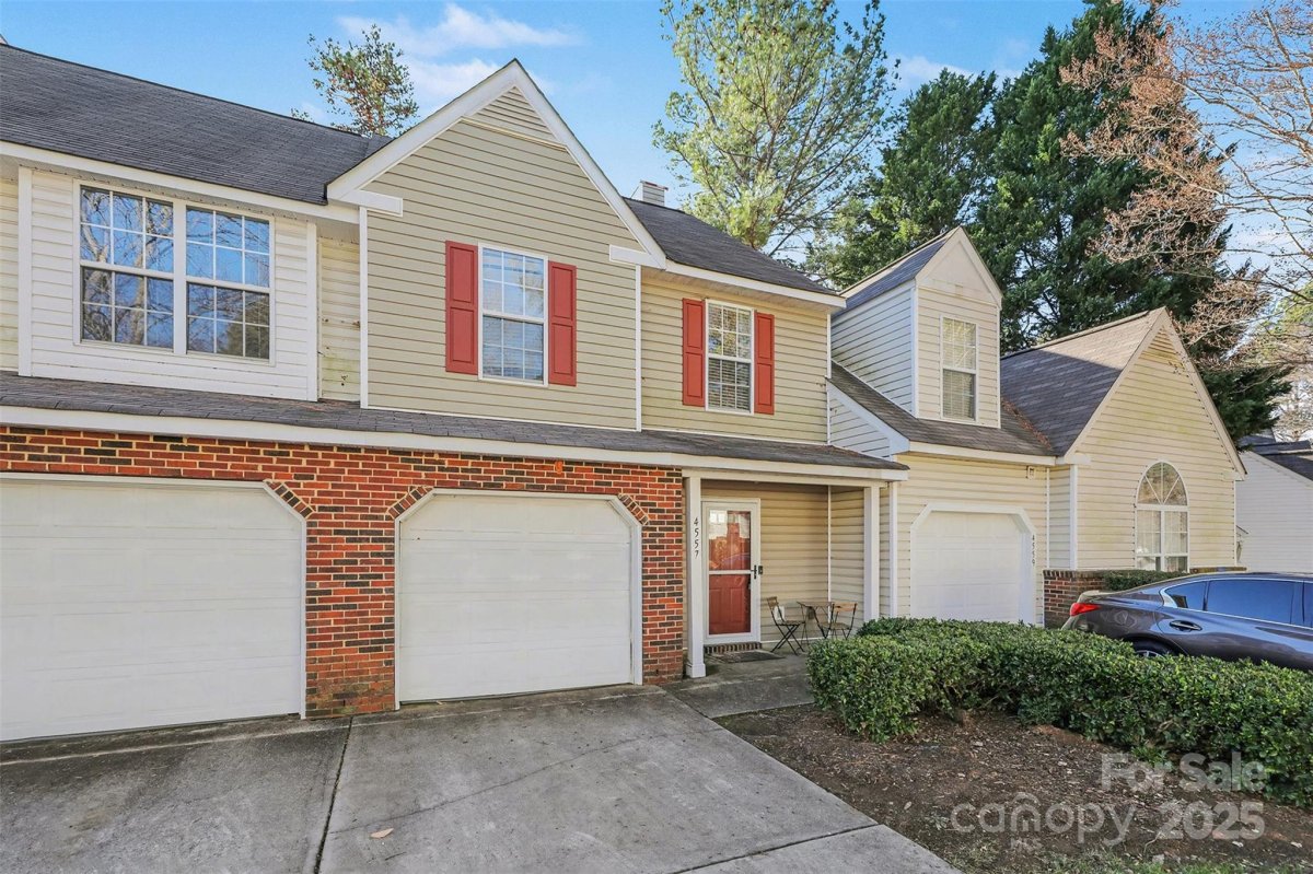 4557 Antelope Lane