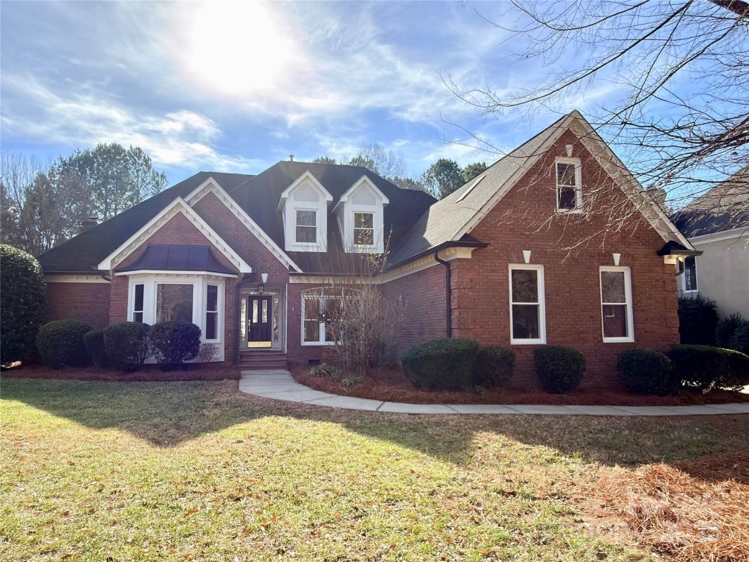 5125 Belicourt Drive