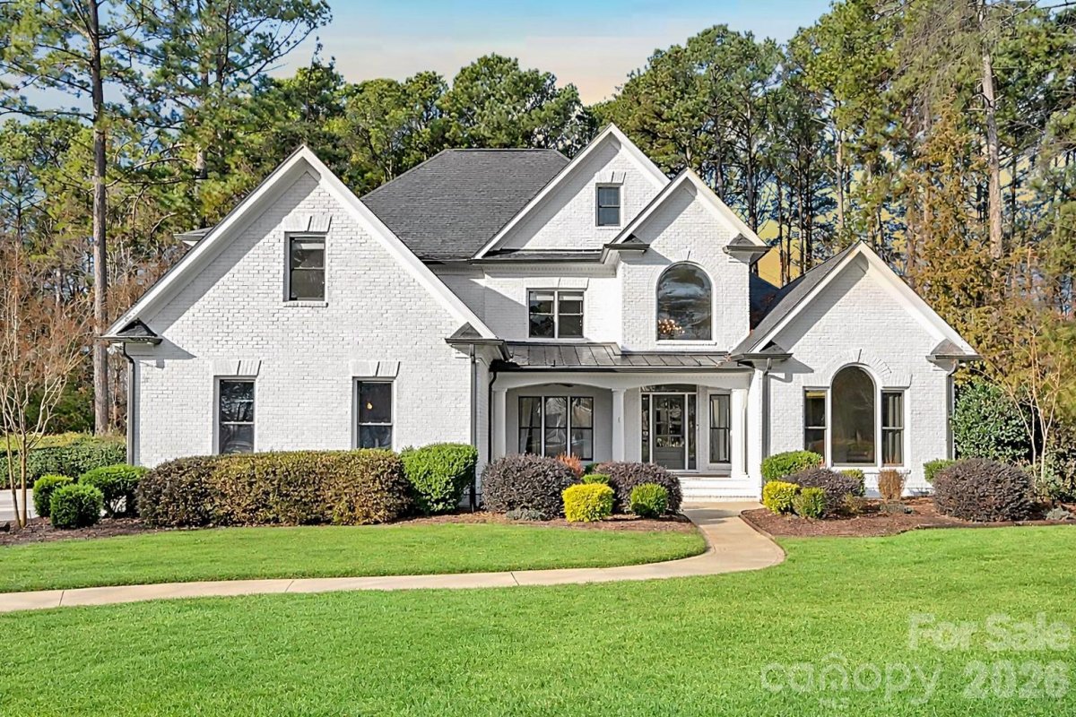 107 Waterhouse Court