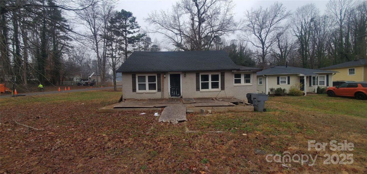 4001 Durham Lane