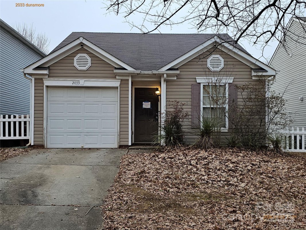 2033 Dunsmore Lane