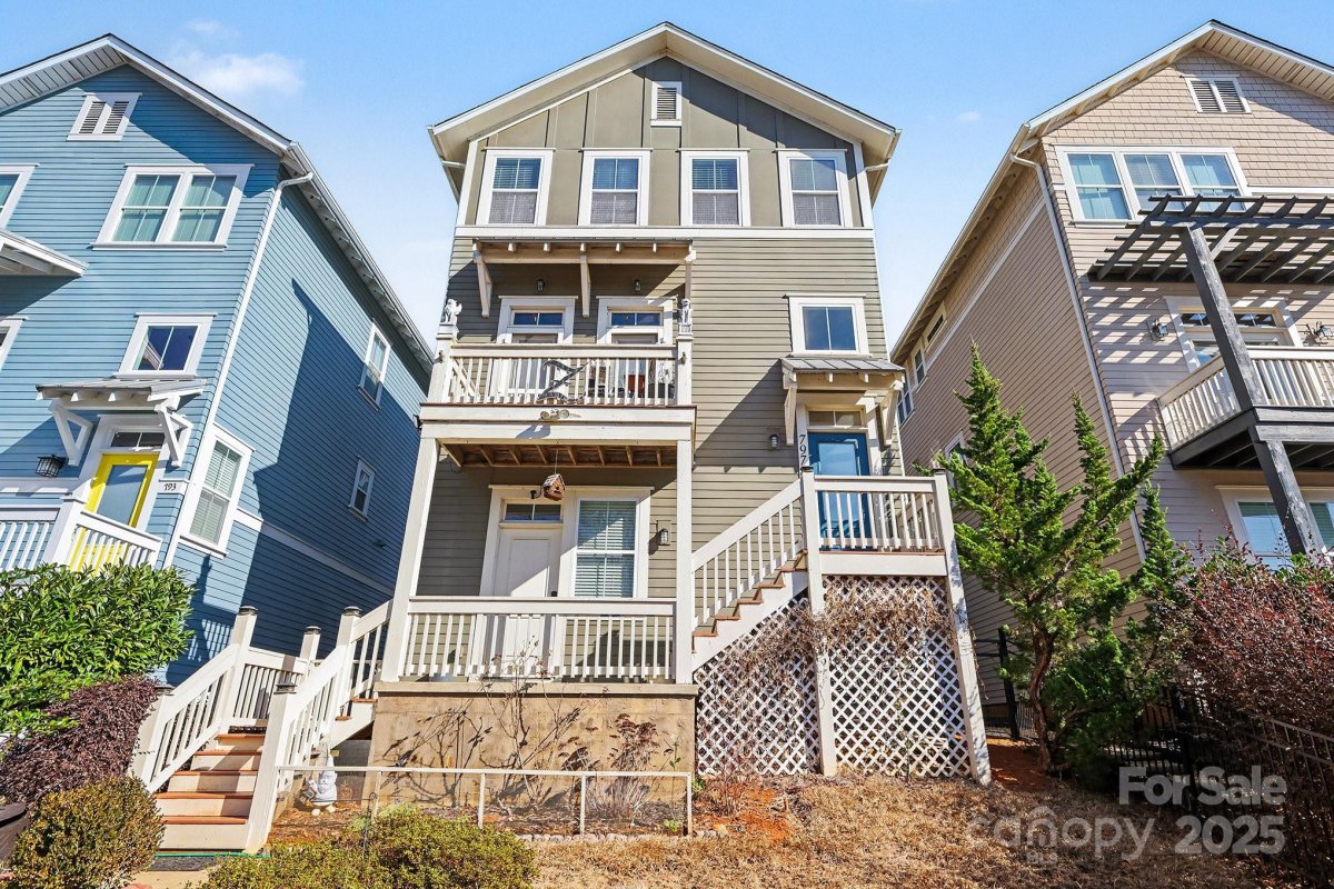 797 Herrons Ferry Road