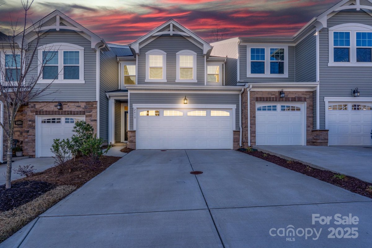 2418 Heathcliff Trail