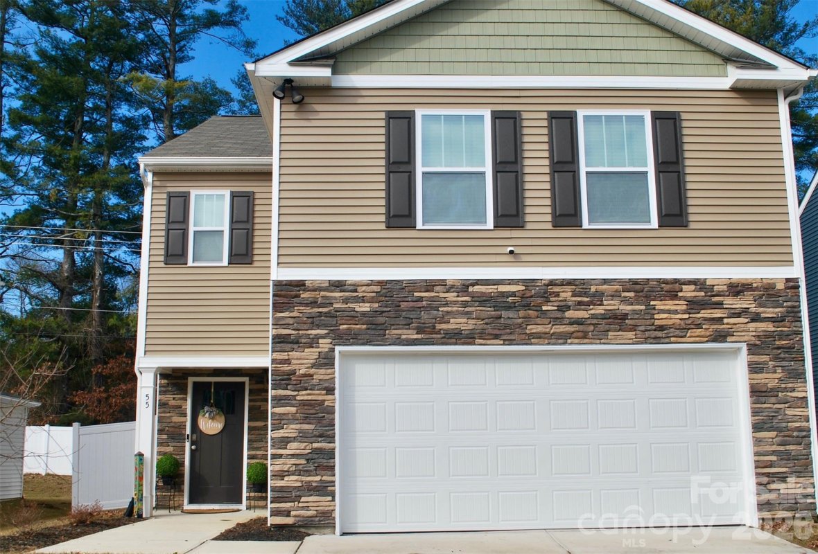 55 Lillian Lane