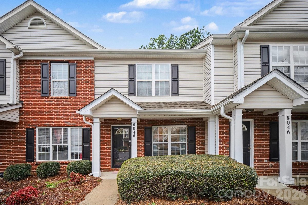 8048 Stoneham Court