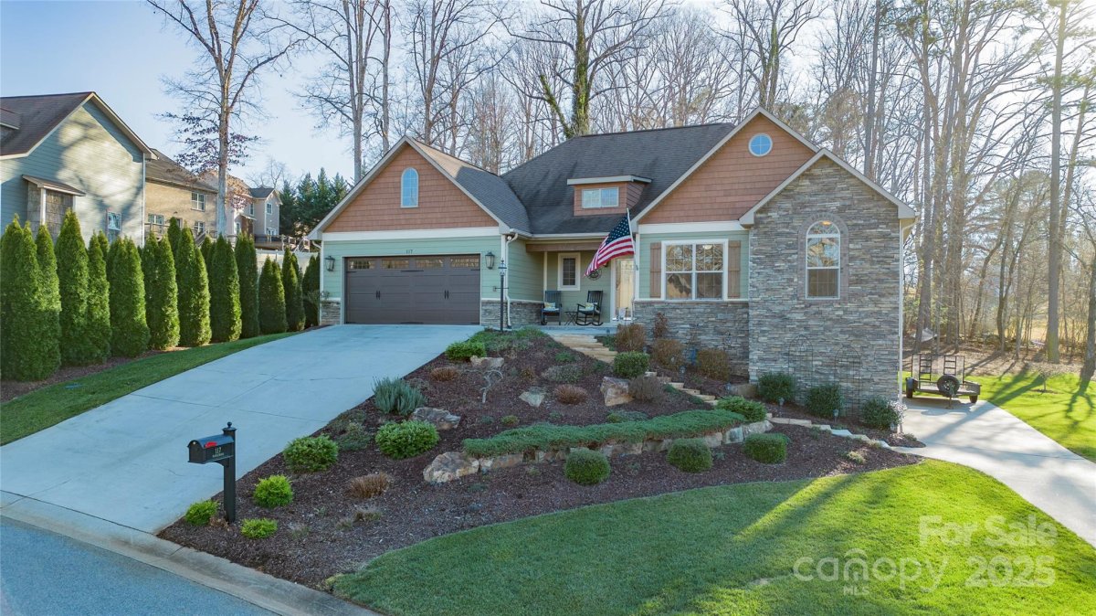 117 Maplewood Court