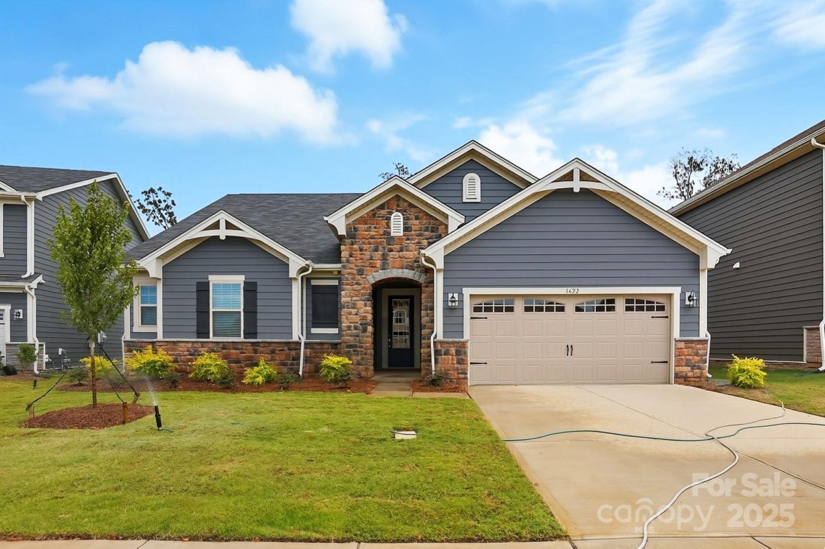 1622 Honey Trail