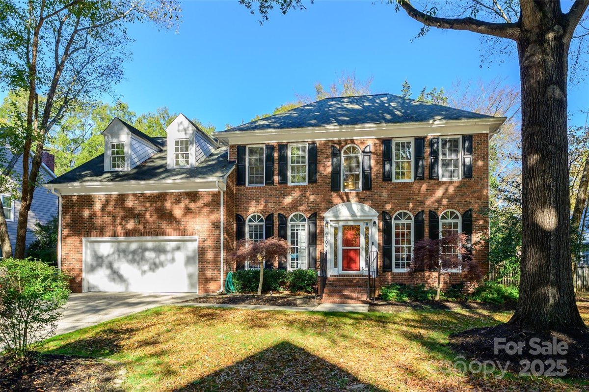 6709 Fairhope Court