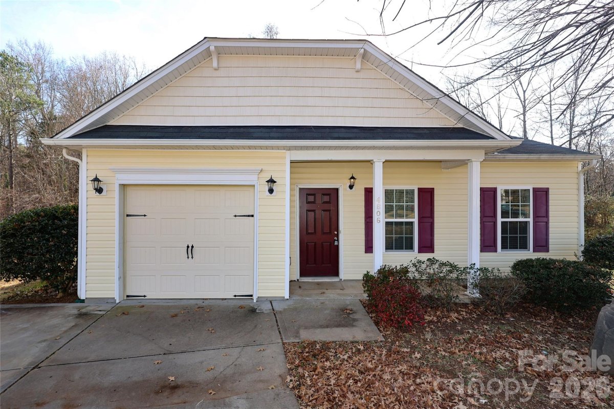 4806 Lynn Lee Circle