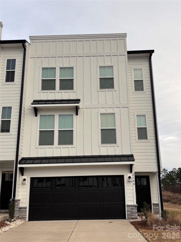 2140 Barrowcliffe Drive