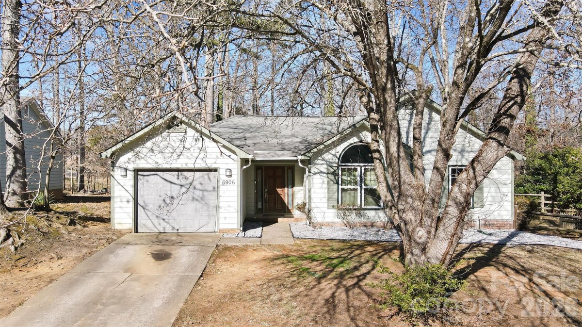6906 Streamside Drive
