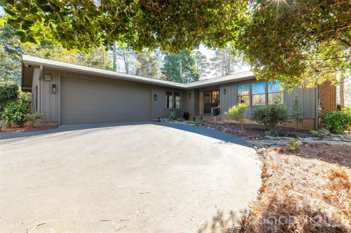 47 Heritage Drive